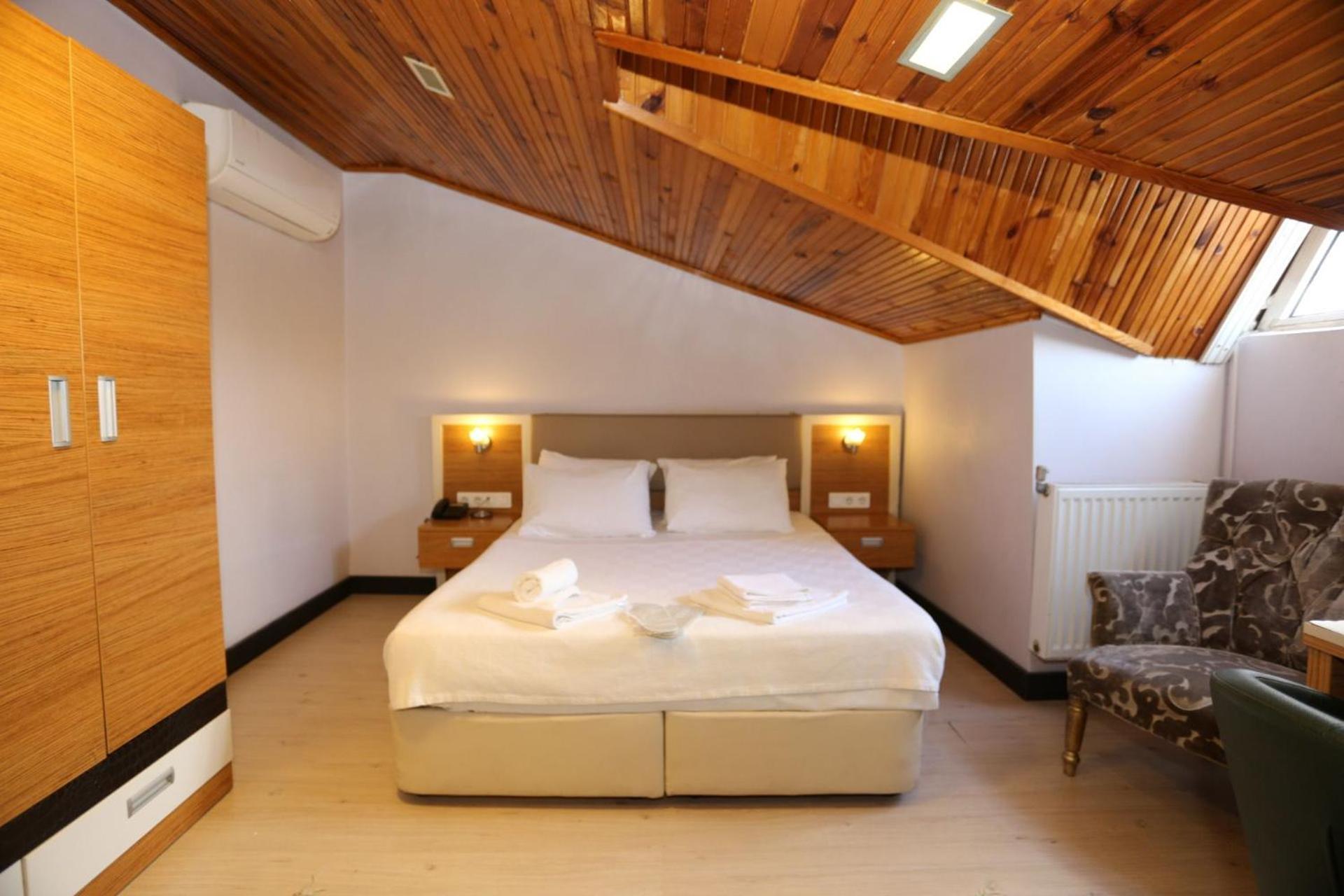 Turkuaz Hotel Истанбул Екстериор снимка