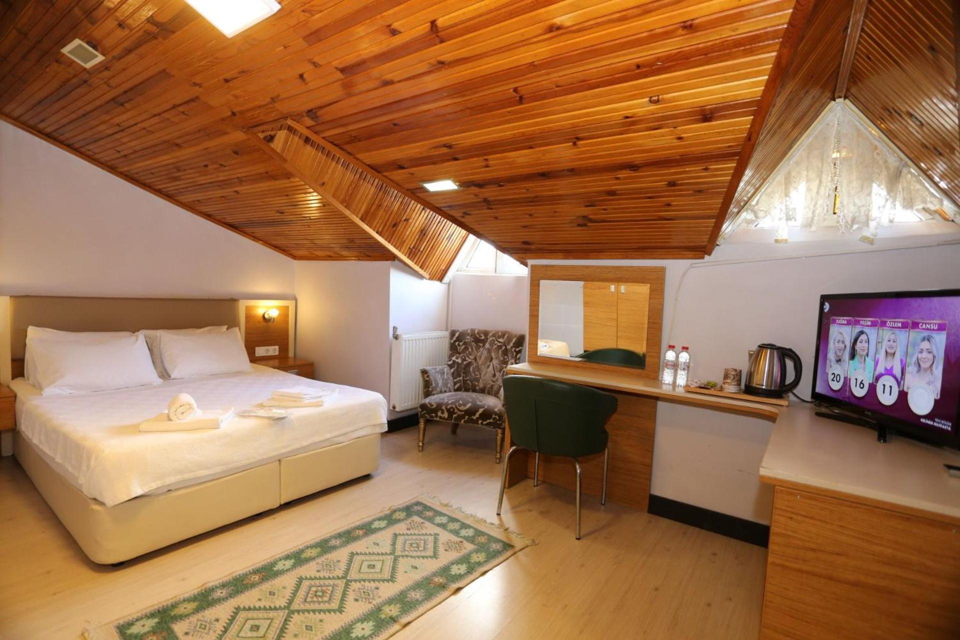 Turkuaz Hotel Истанбул Екстериор снимка