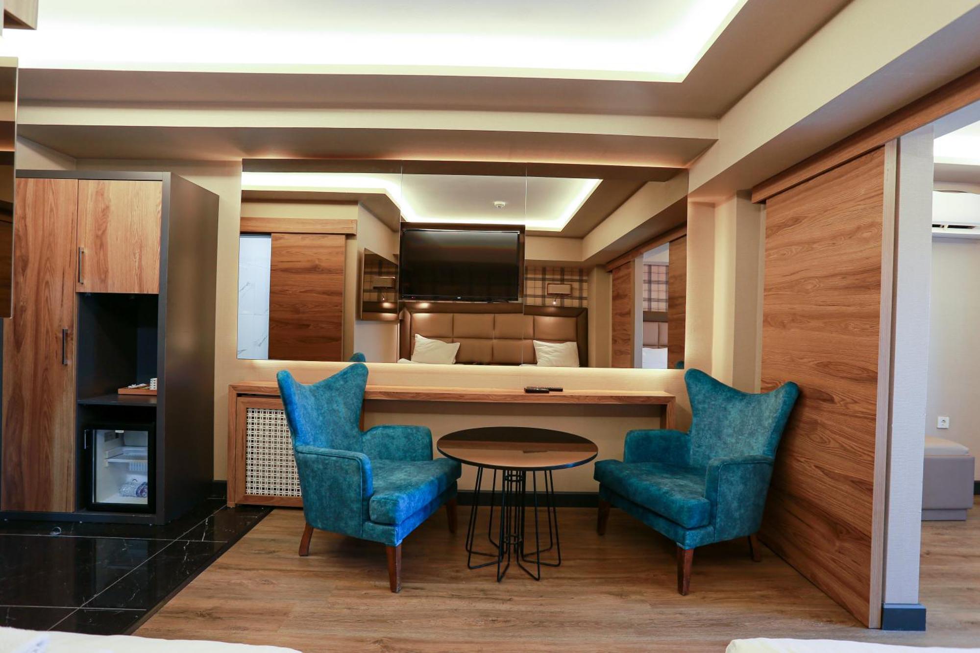 Turkuaz Hotel Истанбул Екстериор снимка